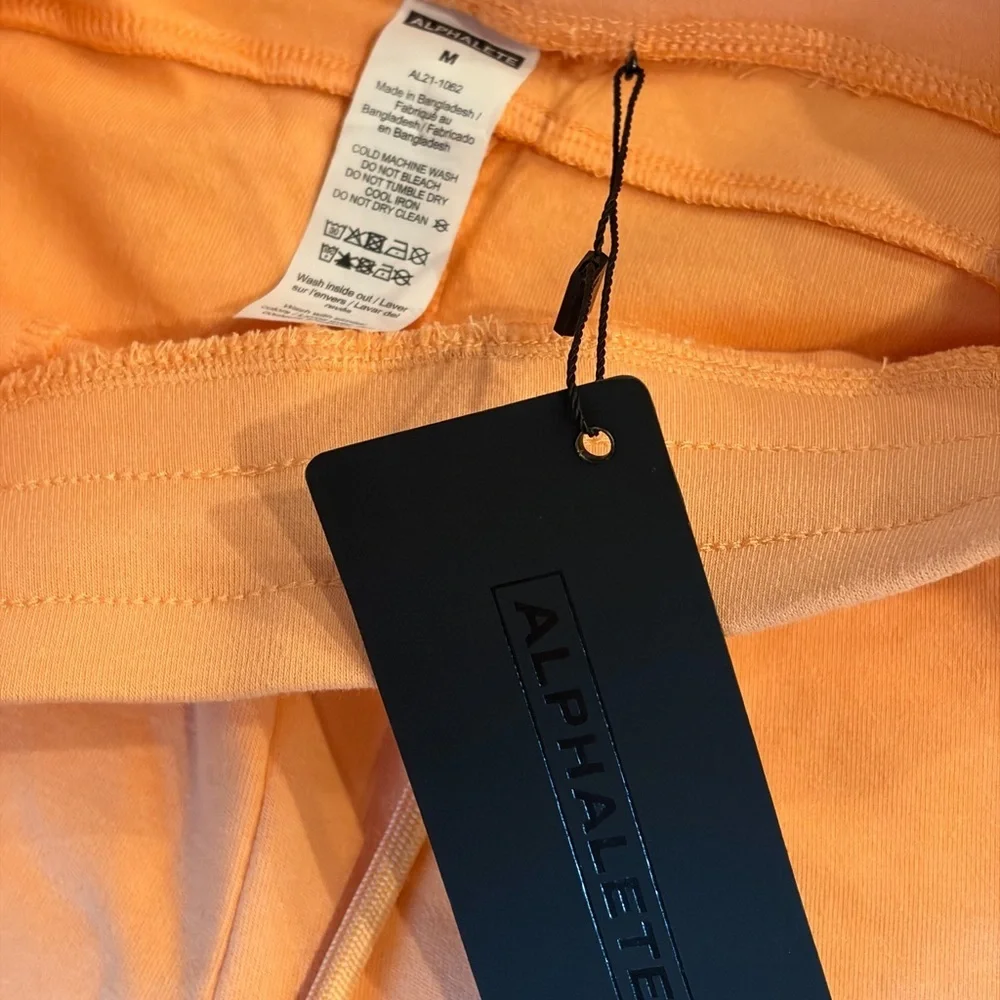 NWT Alphalete Core Athletic Fleece Shorts - Size M - Picture 3 of 5